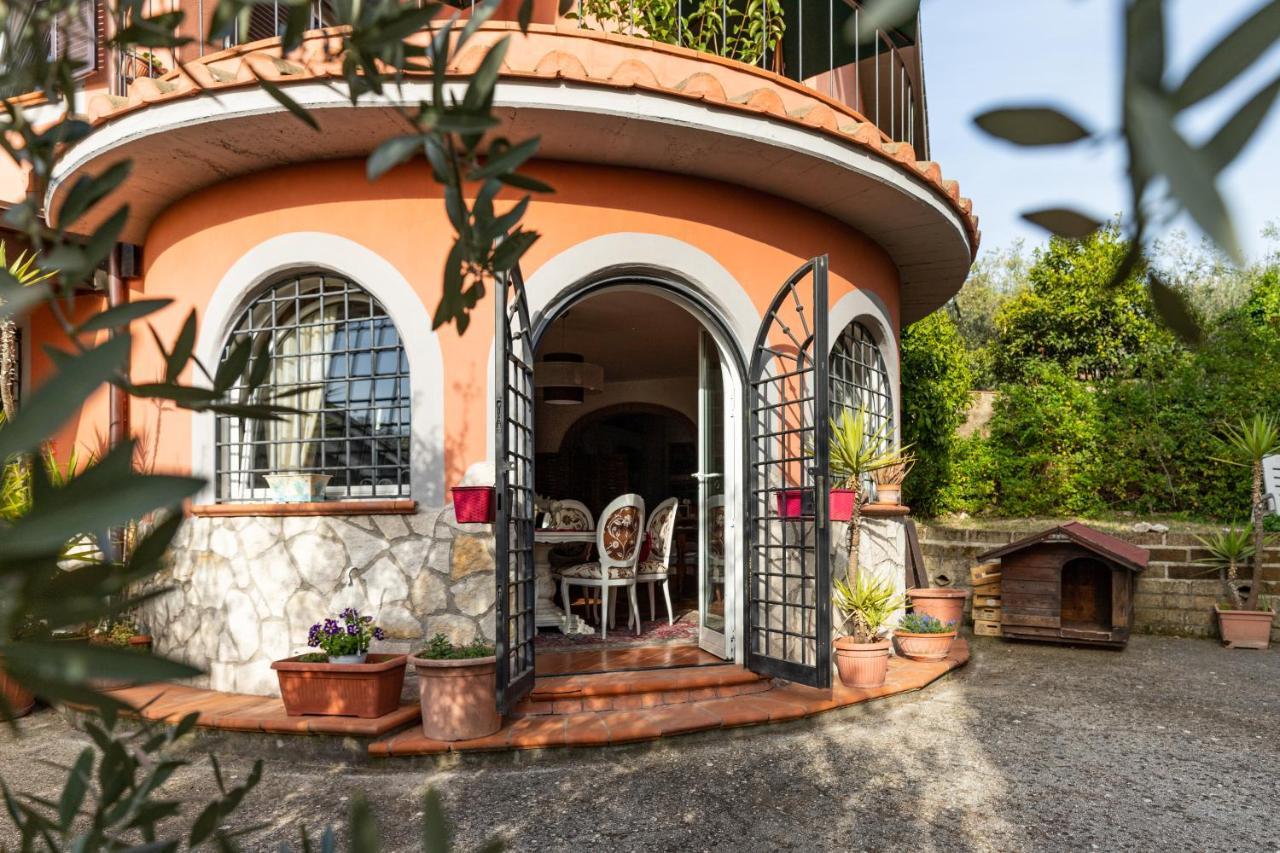 La Tana Delle Stelle B&B Di Charme E Relax Fara in Sabina Exterior photo
